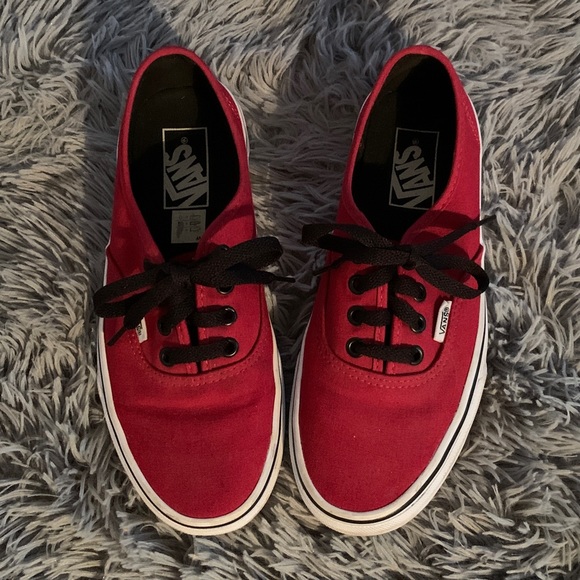 Vans - Picture 2 of 7